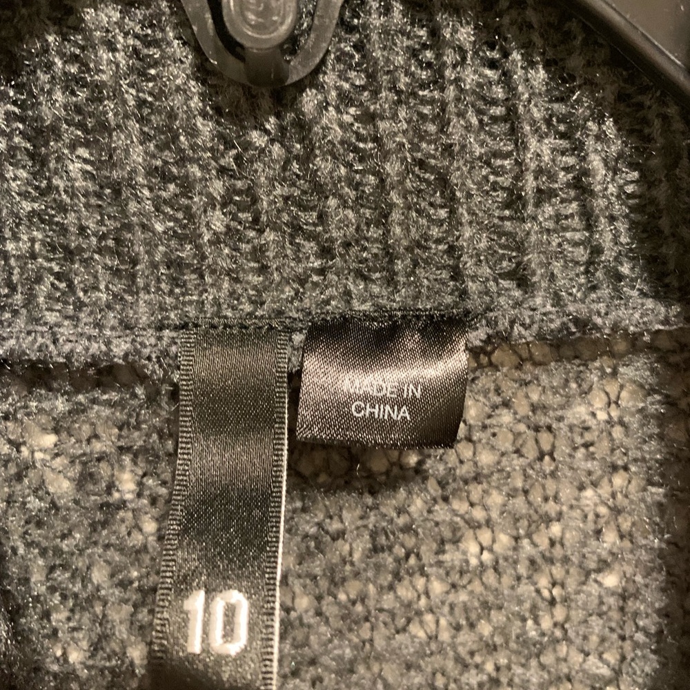 Grey wrap - Picture 2 of 4